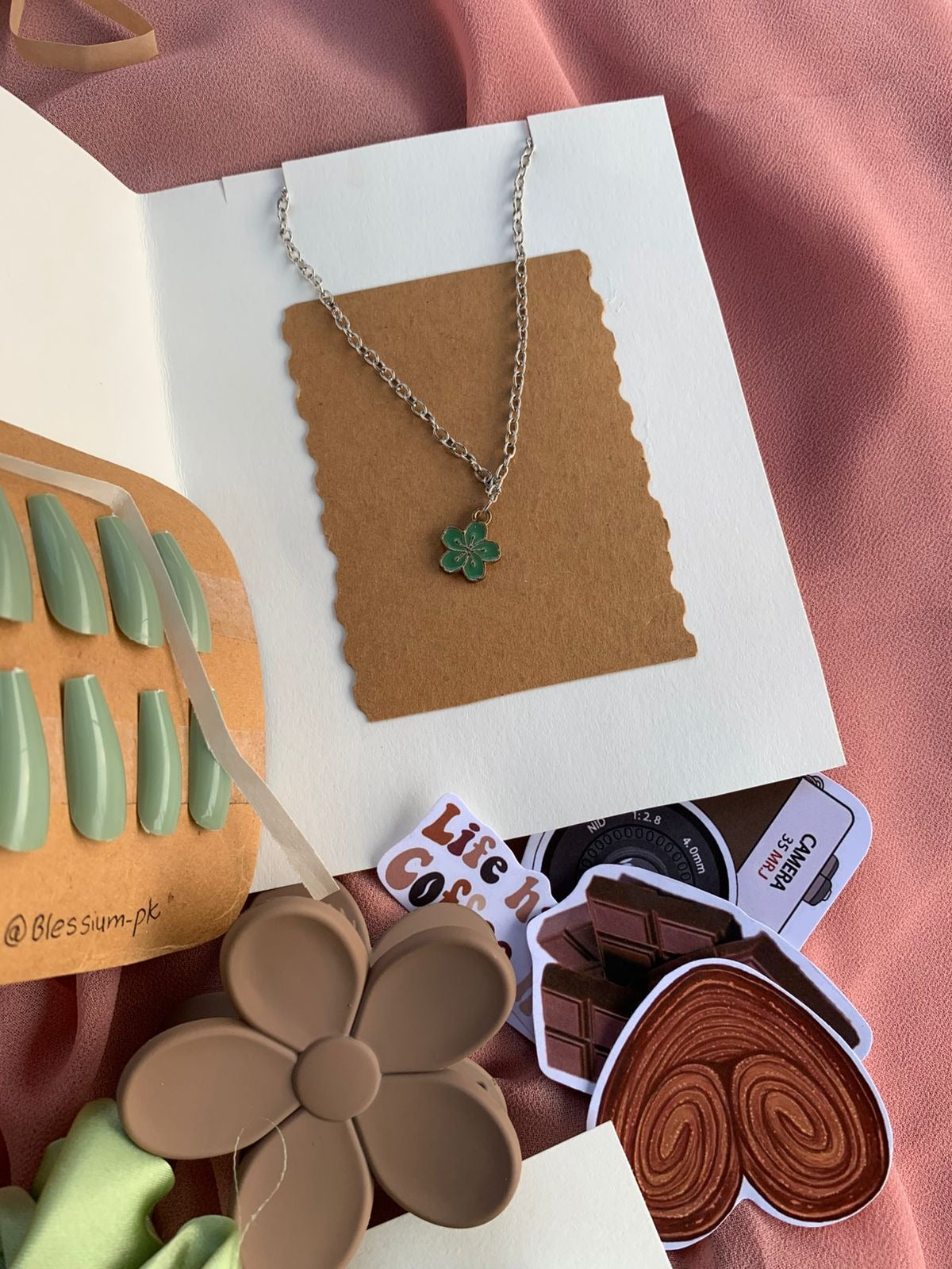 Aesthetic Gift Box for Girls